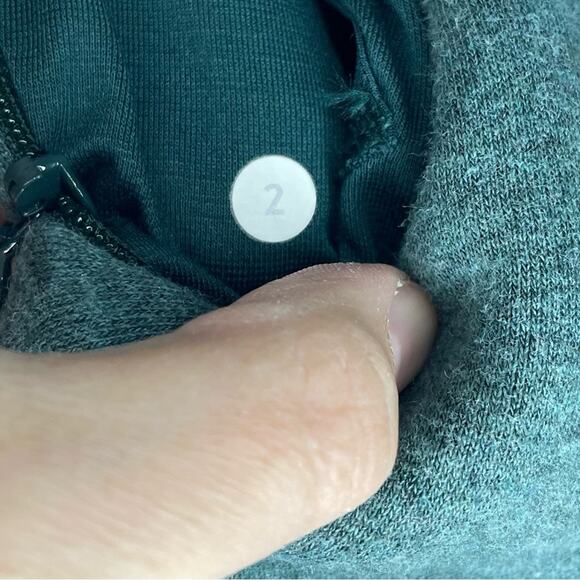 Lululemon & Go Endeavor Long Sleeve Crewneck Sweatshirt Size 2 - Picture 4 of 6